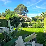 Apartment T2 Rdj Raphael Beachfront