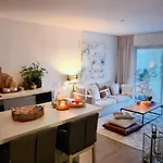 Apartment T2 Rdj Raphael Beachfront Saint-Raphael (Var)