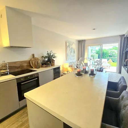 T2 Rdj Raphael Beachfront * Saint-Raphael (Var)