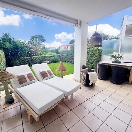 T2 Rdj Raphael Beachfront Apartment Saint-Raphael (Var)