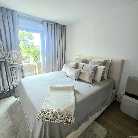 Apartment T2 Rdj Raphael Beachfront *