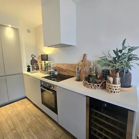 T2 Rdj Raphael Beachfront Apartment Saint-Raphael (Var)